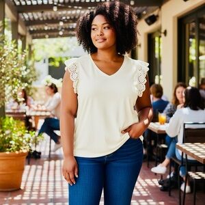 Reitmans Cream Lace Sleeve Top